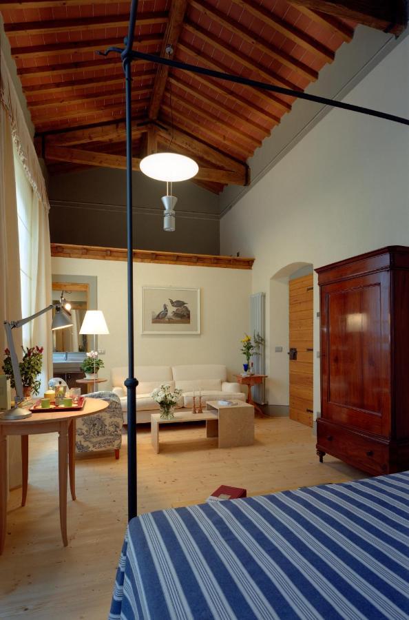Fattoria Casamora - Suites Pian Di Sco Luaran gambar